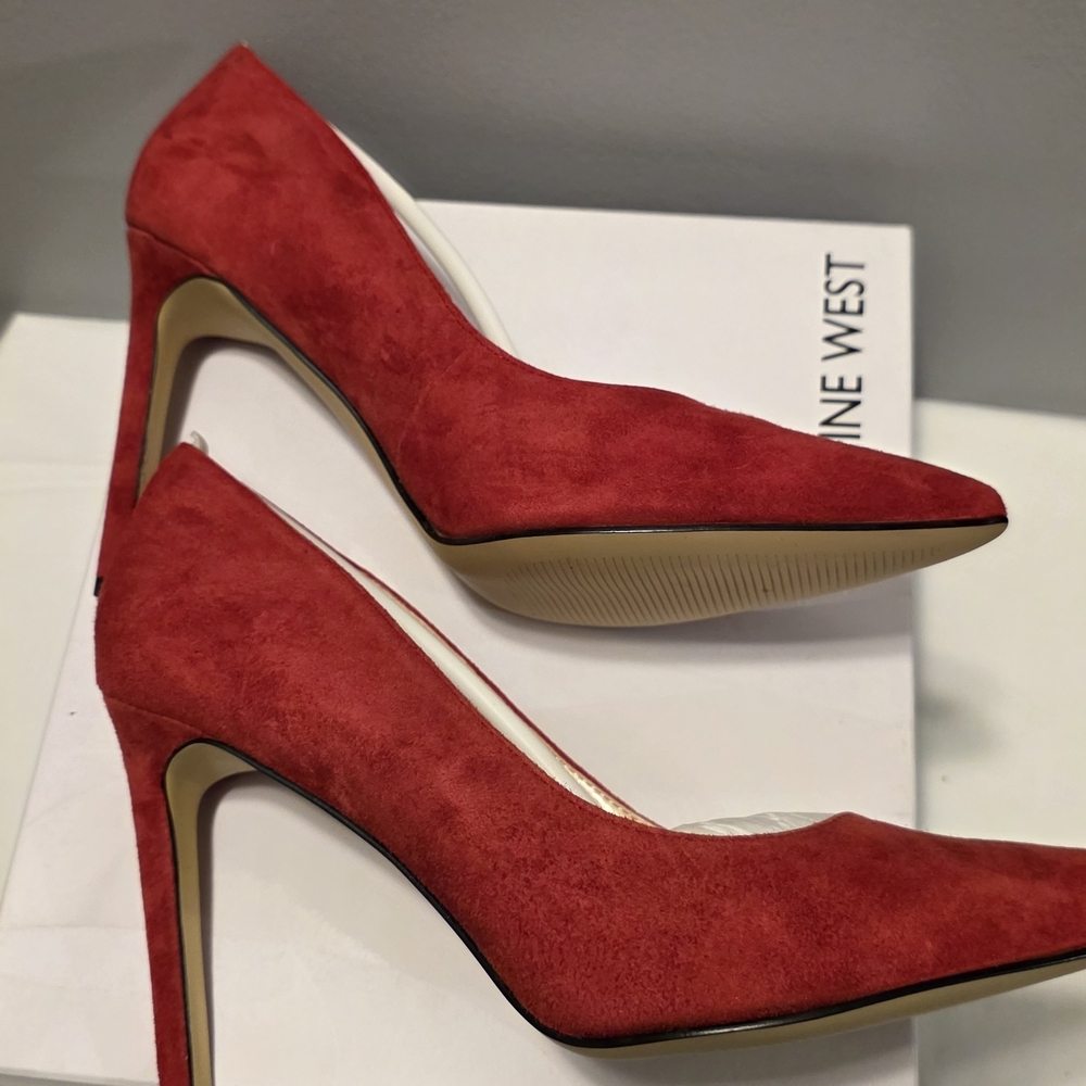 BRAND NEW Nine West Red Suede Tatiana Stiletto Heels - Picture 4 of 7